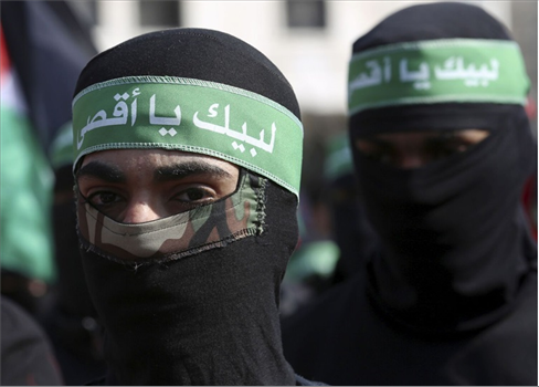 غالانت يؤكد أن ثلاث دول عربية وافقت على نشر قوات لها في غزة