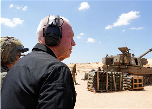 غالانت يهدد بإجتياح لبنان