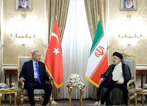 هل تحاول إيران استثمار الحرب في غزة لتعزيز تقاربها مع تركيا؟!