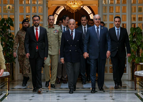 تعزيز التعاون العسكري عنوان زيارة خليفة حفتر إلى باكستان