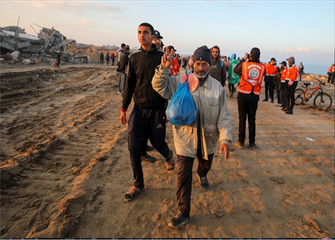 الضفة الغربية تشهد أكبر موجة نزوح منذ حرب 1967