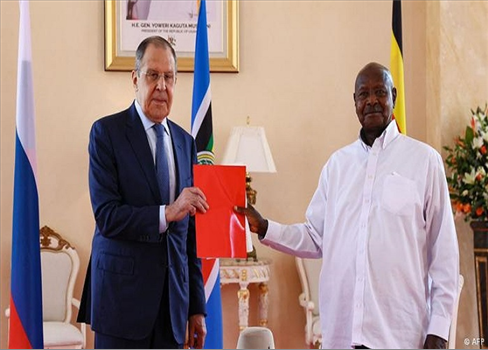 صحف: نجاح روسيا في القارة الأفريقية يربك فرنسا