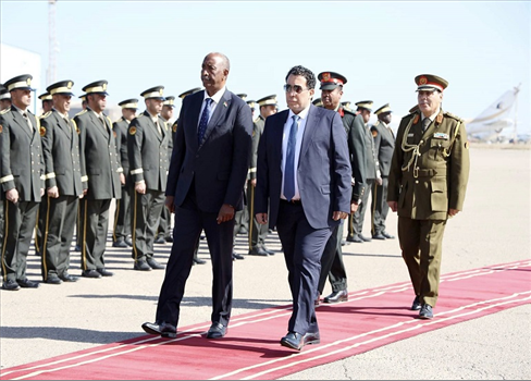 الجيش السوداني يعزز تعاونه عسكرياً مع حكومة الدبيبة