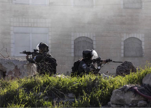 اعتقال 240 فلسطينية من الضفة منذ 7 أكتوبر