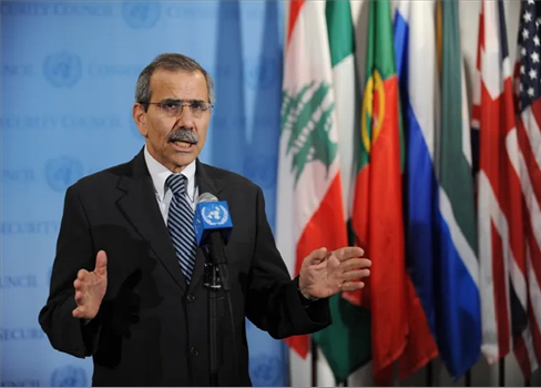 نواف سلام يفوز في سباق رئاسة الحكومة اللبنانية