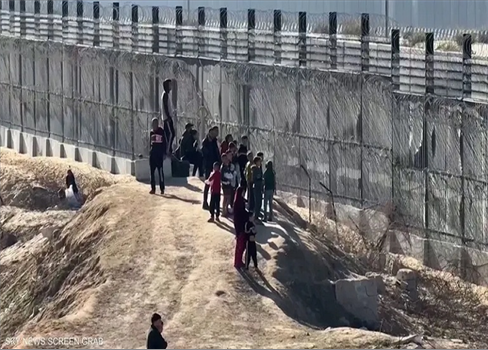 إعلام عبري: واشنطن تضغط على القاهرة لنشر قوات مصرية في غزة