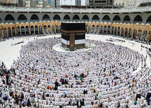السعودية ودول عربية وإسلامية تعلن يوم غد الجمعة أول أيام عيد الفطر المبارك
