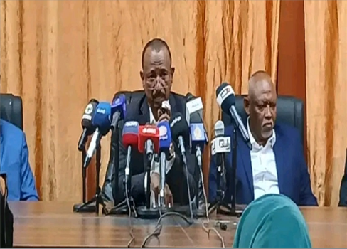 التصدعات تتوالى .. 5 من مستشاري حميدتي ينشقون عن الدعم السريع