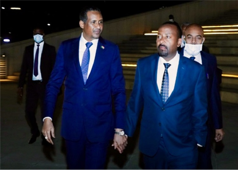 حفاوة استقبال حميدتي في إثيوبيا تثير استياء السودانيين