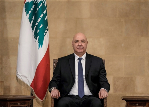 الرئيس اللبناني: لا رجوع عن قرار حصرية السلاح بيد الدولة