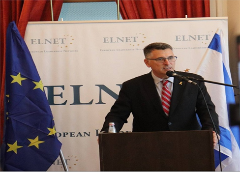 نتنياهو يعلن انضمام جدعون ساعر للحكومة