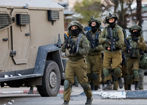 الإعلام العبري: التنسيق الأمني مع السلطة الفلسطينية لم يتضرر بعملية الجيش في الضفة