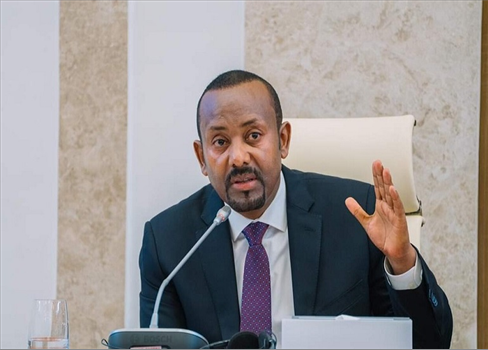 رئيس وزراء إثيوبيا: نتمسك بوصولنا إلى البحر الأحمر