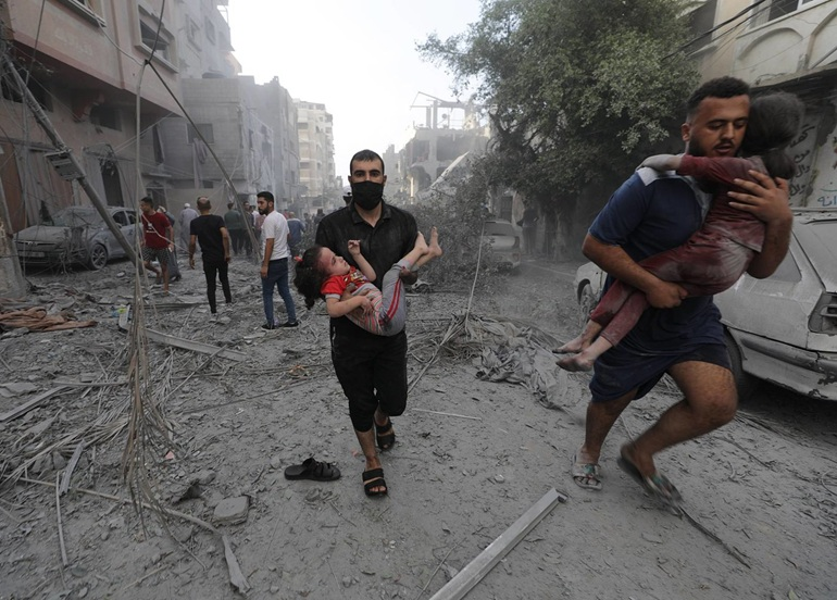 28 شهيداً في غارات صهيونية على غزة الليلة الماضية 