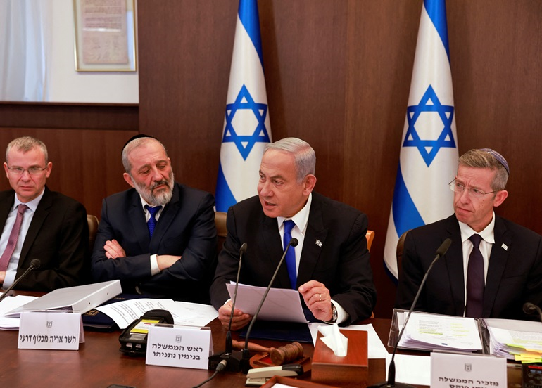 الحكومة الصهيونية ترسل وفد جديد إلى قطر لاستكمال مفاوضات التهدئة