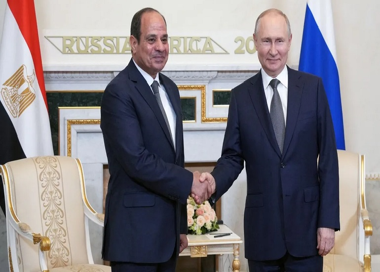 بوتين والسيسي يناقشان الوضع في الشرق الأوسط ويحثان على وقف الأعمال العدائية